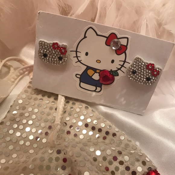 Rare 🍒vintage custom hello kitty rave outfit and earrings set❤️ - Picture 8 of 14